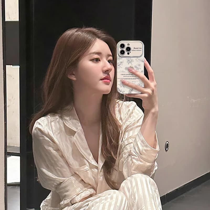 桐汝壁iPhone16promax套适用苹果15手机壳女立体山茶花iphone15promax保护套简约14时尚新款16 赵露思英文素描花朵立体山 iPhone15