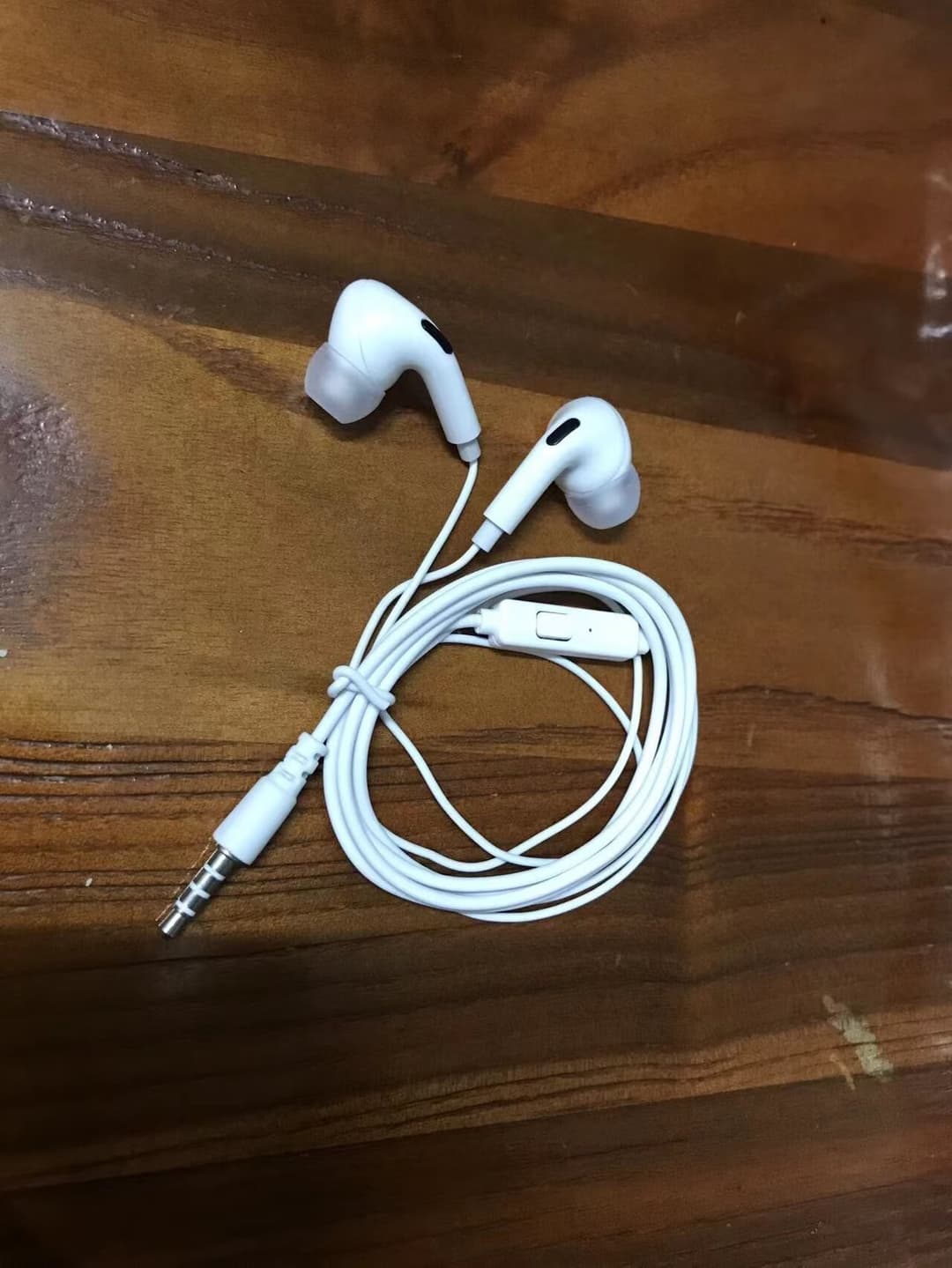 中性正版同款挂脖式蓝牙耳机金属磁吸运动真立体声重低音蓝牙无线 耳机